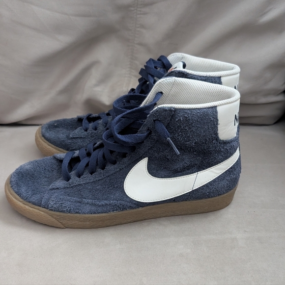 Nike Blazer Suede Women's Size 8/UK 5.5 - Picture 3 of 6